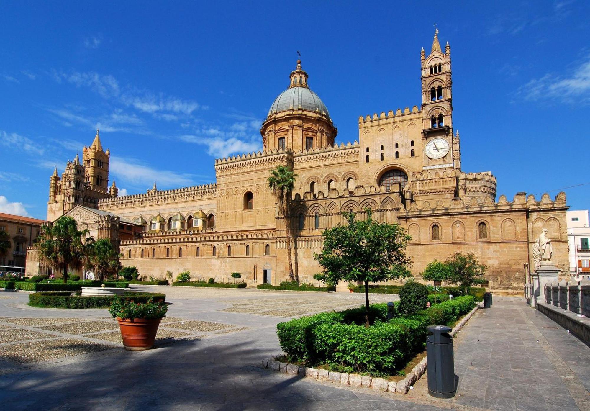 Quattrocantiapartments Palermo Exterior photo