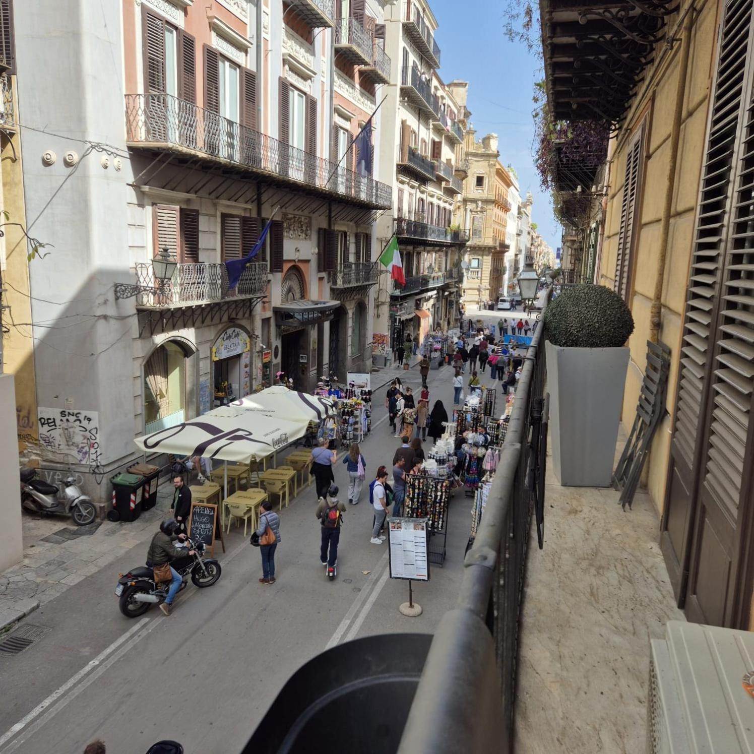 Quattrocantiapartments Palermo Exterior photo